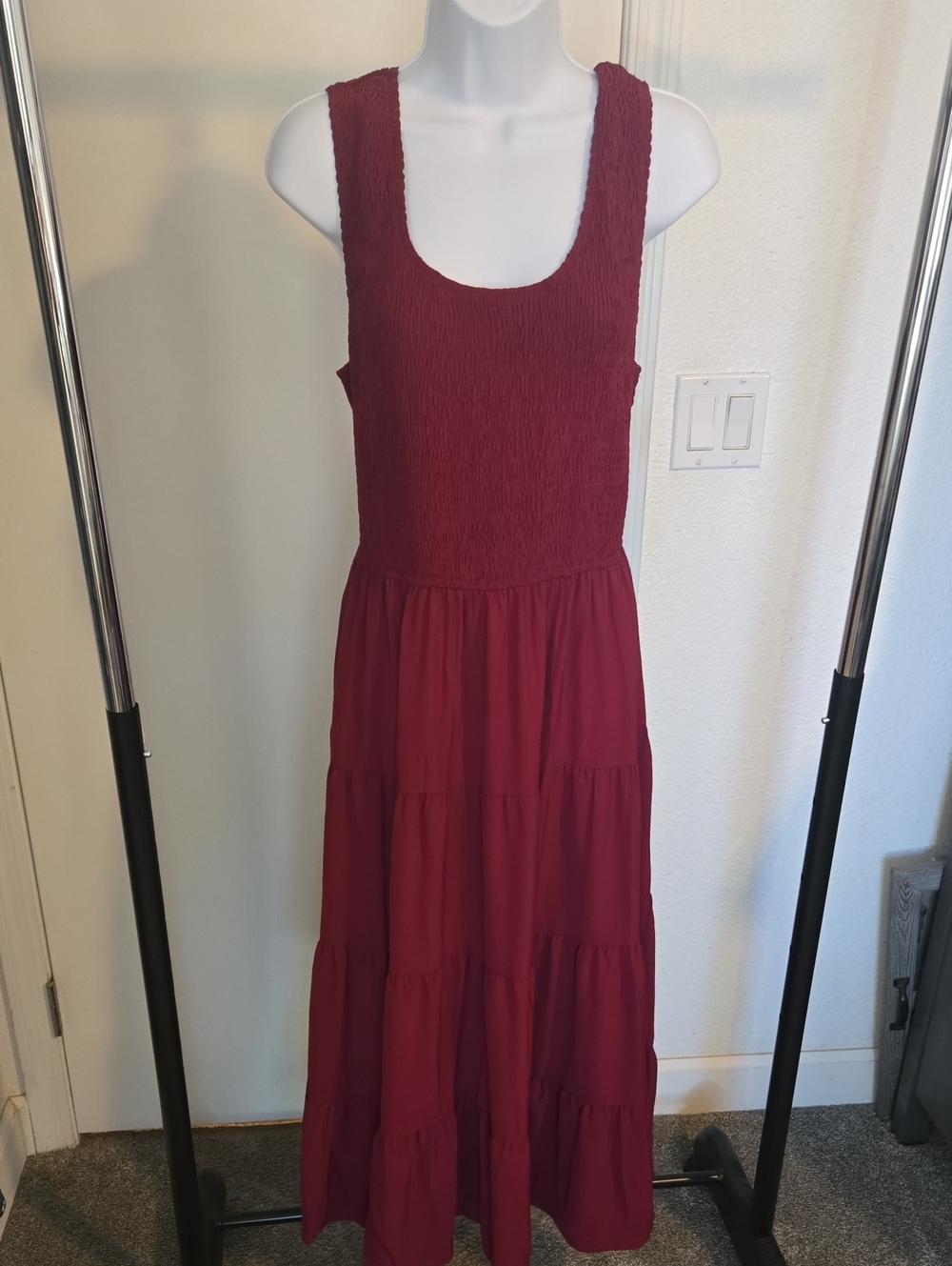 PRETTYGARDEN Women's Smocked Tank Casual Plain Maxi Sundress with Pockets
Sleeve